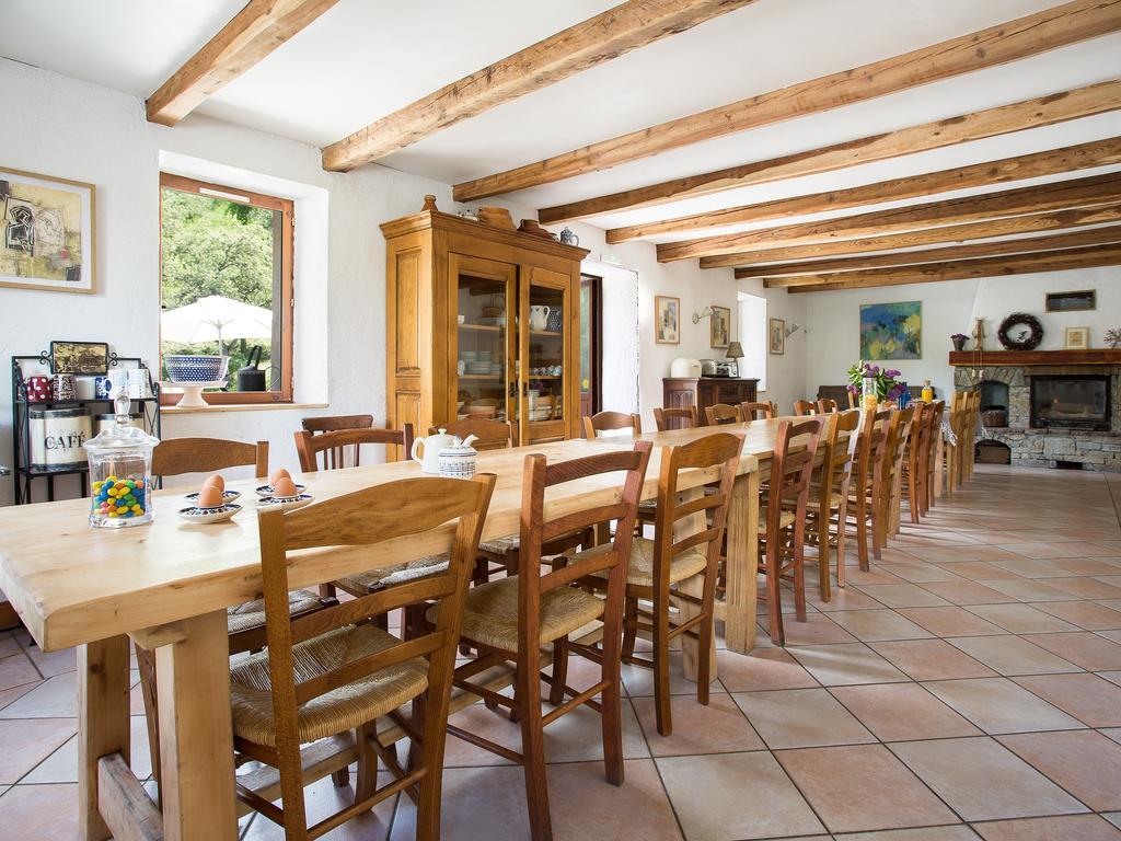 Gite-Auberge De Montvilliers Эм Экстерьер фото